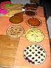 2pies.jpg
